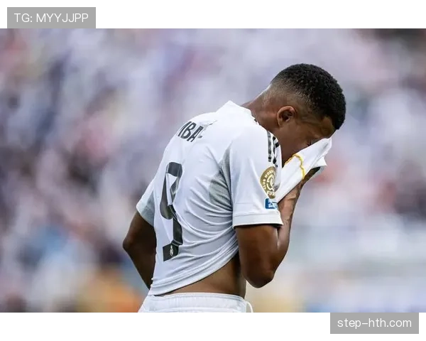 皇马进攻阵容巨星扎堆，当前赛季表现波动对整体攻势稳定性形成考验